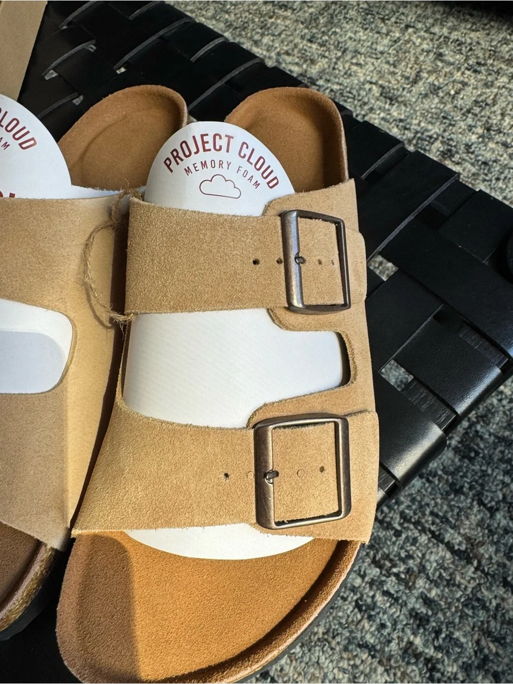 Project Cloud Arizona size 9 apricot Men's Two-Buckle Suede Slide Sandals